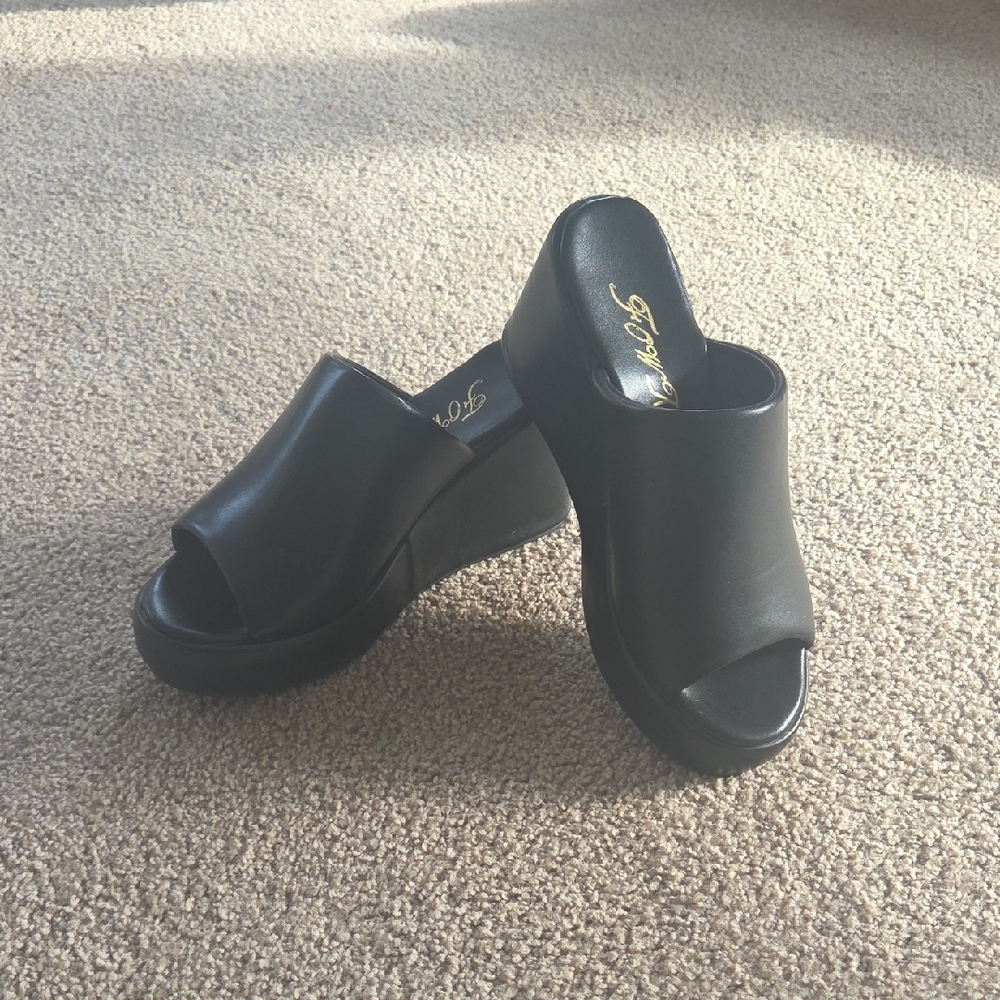 FOWT Black Slide Mule Wedge Sandals Size 7